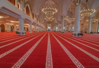 Red mosque carpet Riyadh